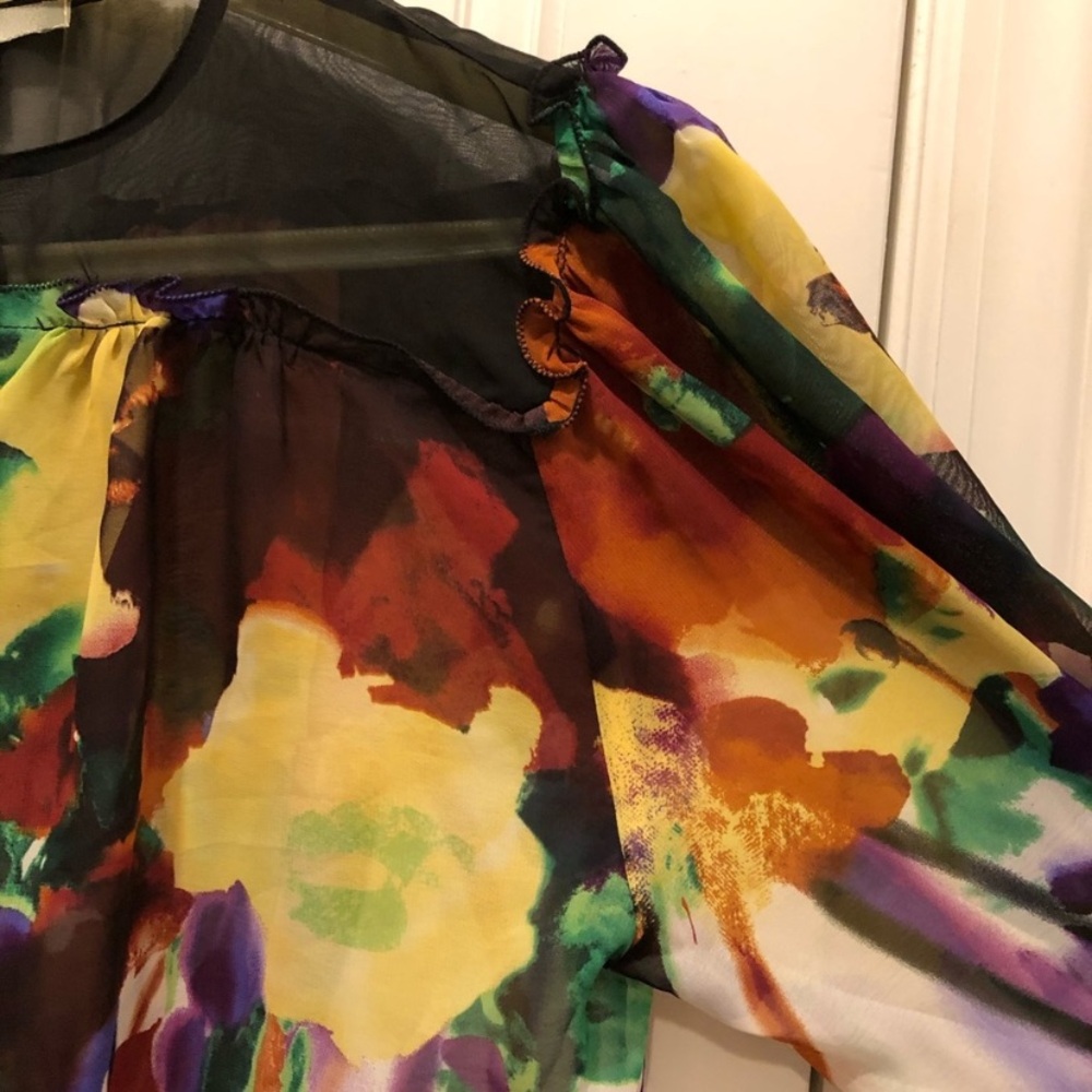 Lie Sheer Floral Blouse - Picture 9 of 13